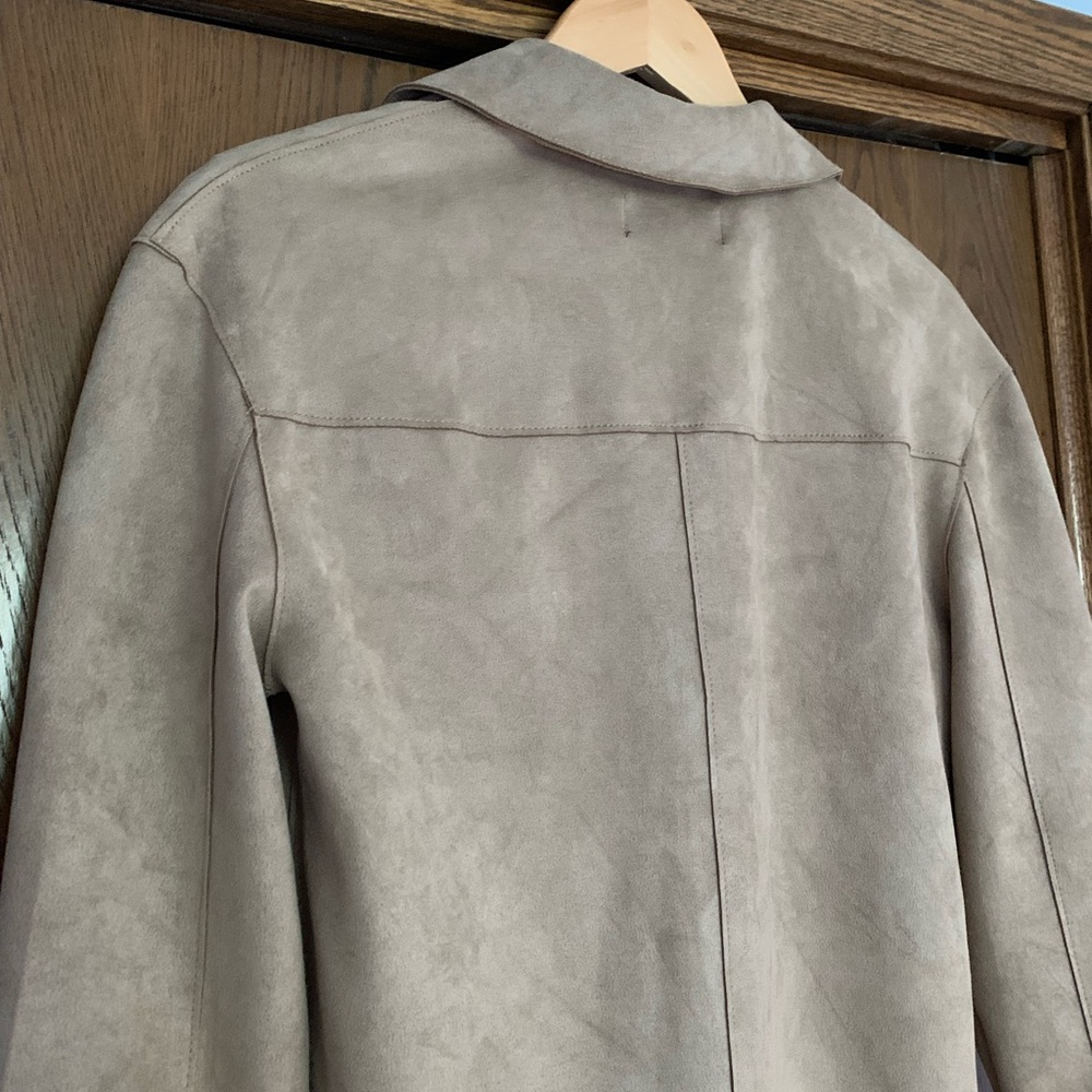 {TRUTH by. Republic} EUC! Faux Leather Button-Up Shirt - Picture 6 of 9